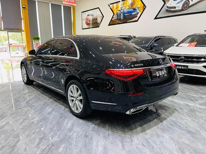 Фото 9 - Mercedes-Benz S-Class