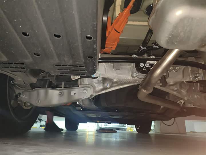 Фото 25 - LiXiang L7