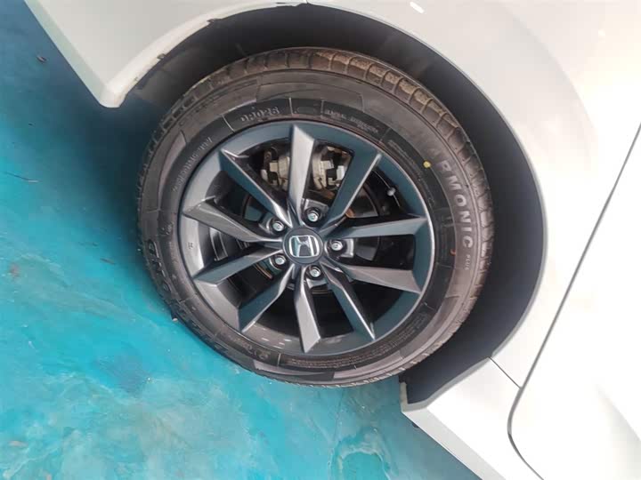 Фото 30 - Honda Civic