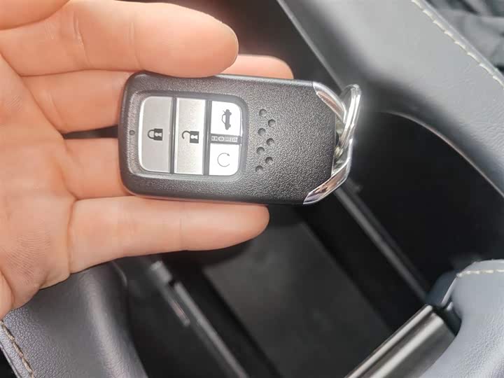 Фото 9 - Honda Civic