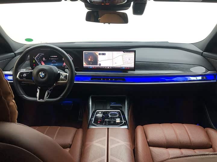 Фото 7 - BMW 7 Series