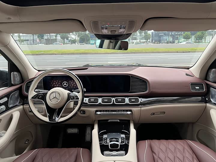 Фото 9 - Mercedes-Benz GLS-Class