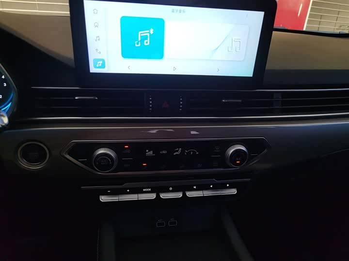 Фото 13 - Jetour X70