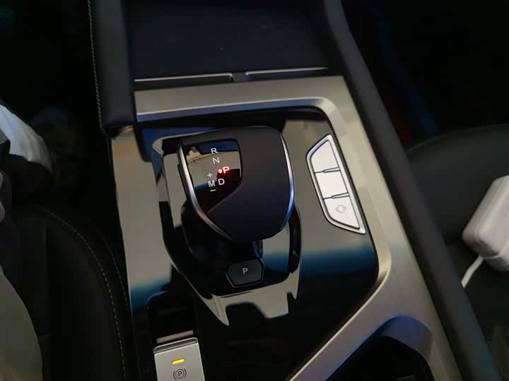 Фото 14 - Jetour X70