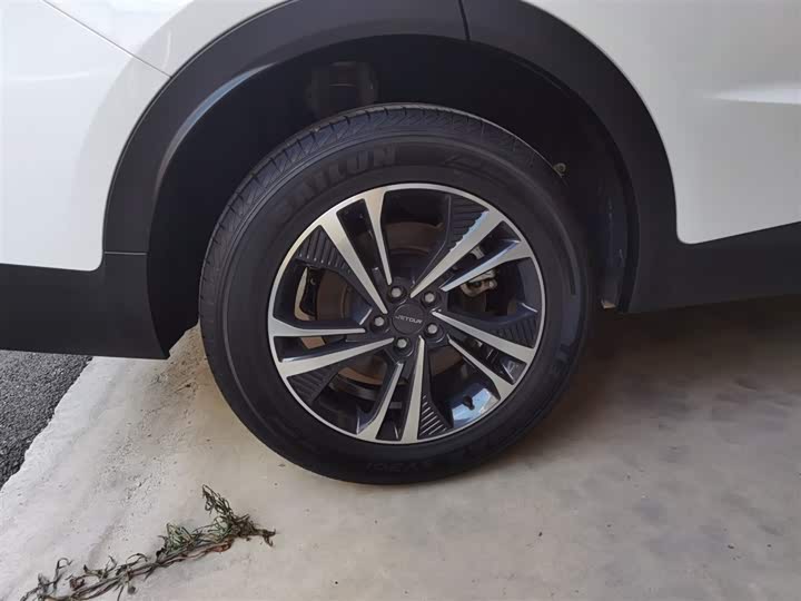 Фото 30 - Jetour X70