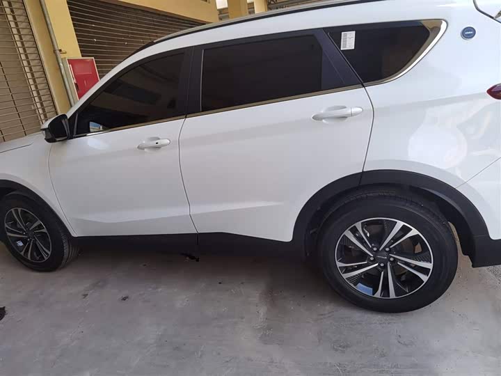 Фото 5 - Jetour X70