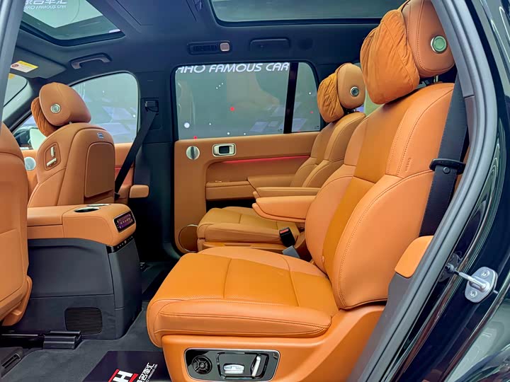 Фото 11 - LiXiang L9