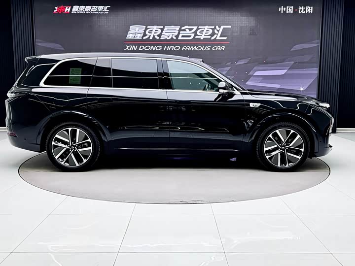 Фото 5 - LiXiang L9