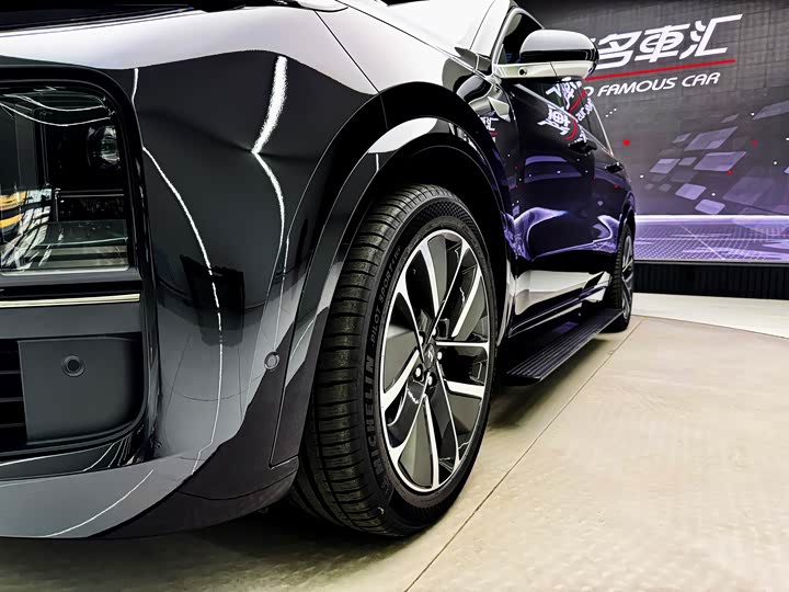 Фото 9 - LiXiang L9