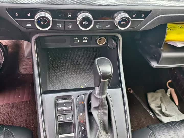 Фото 3 - Honda Breeze