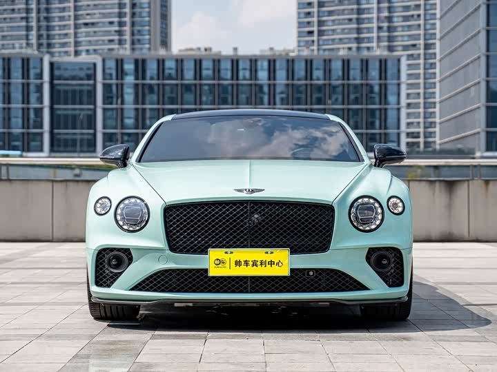 Фото 3 - Bentley Continental GT