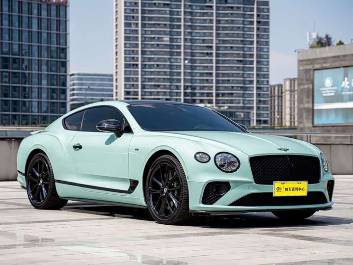 Фото 4 - Bentley Continental GT