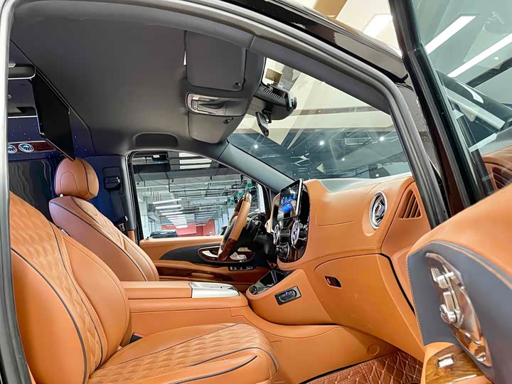 Фото 10 - Mercedes-Benz Vito