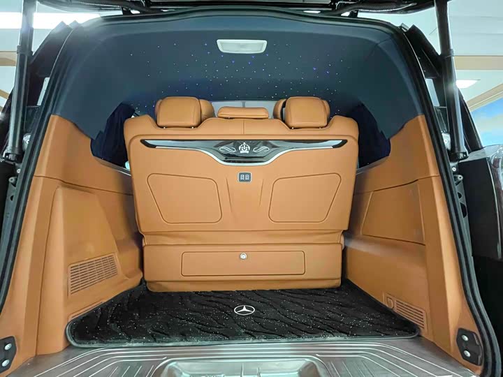 Фото 17 - Mercedes-Benz Vito