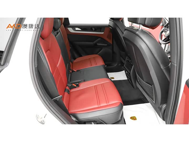 Фото 8 - Porsche Cayenne Hybrid