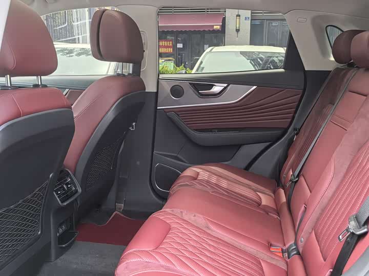 Фото 7 - Hongqi HS5