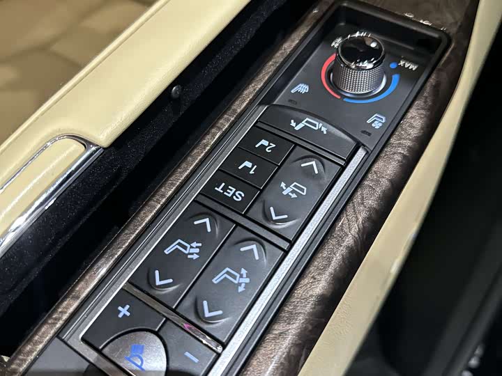 Фото 13 - Toyota Vellfire