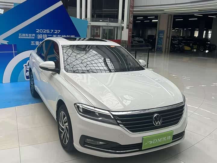 Фото 1 - Volkswagen Lavida