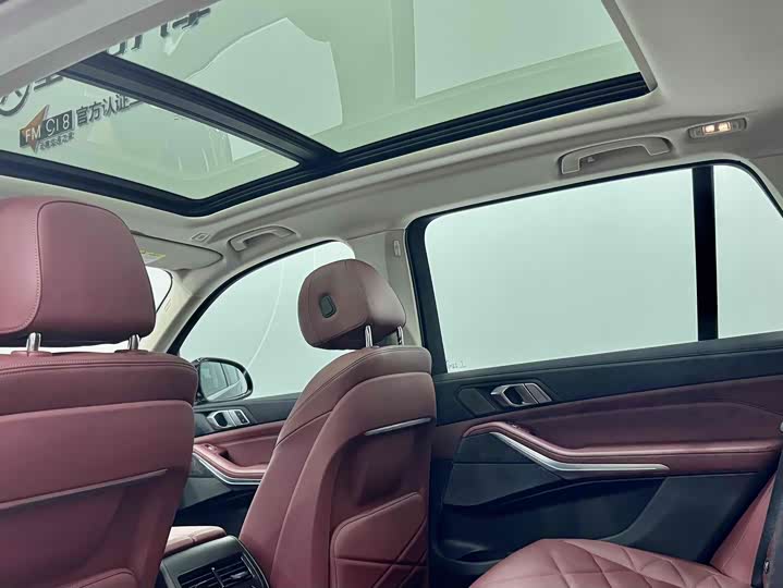 Фото 32 - BMW X5