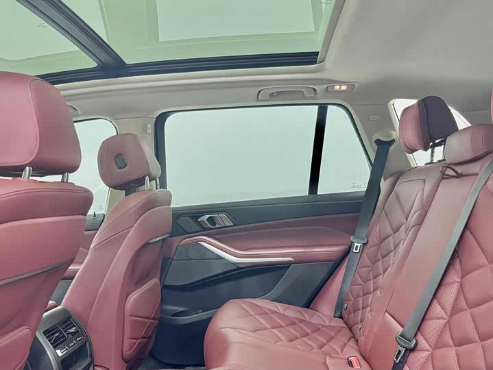 Фото 34 - BMW X5