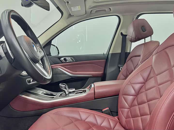 Фото 39 - BMW X5