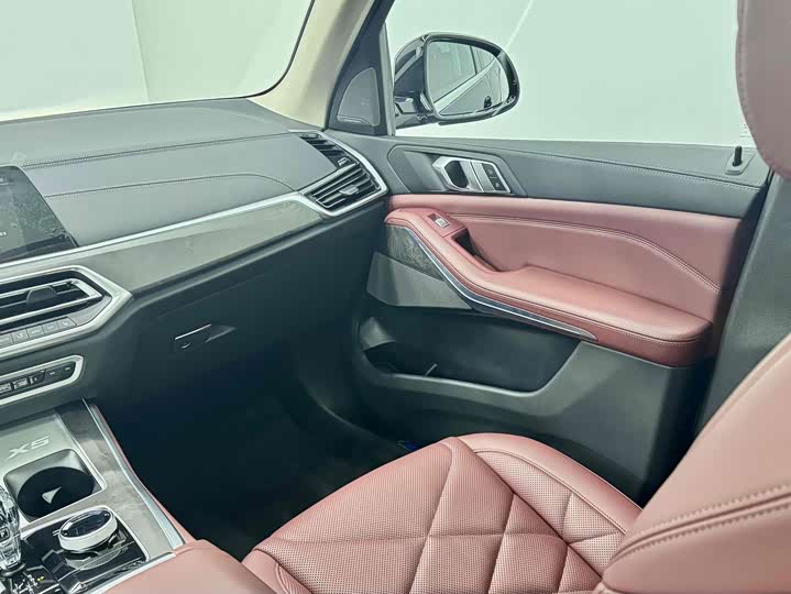 Фото 41 - BMW X5