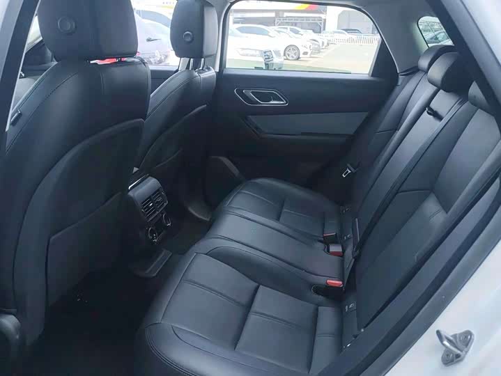 Фото 5 - Land Rover Range Rover Velar