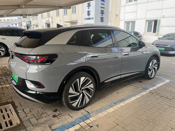 Фото 11 - Volkswagen ID.4 Crozz