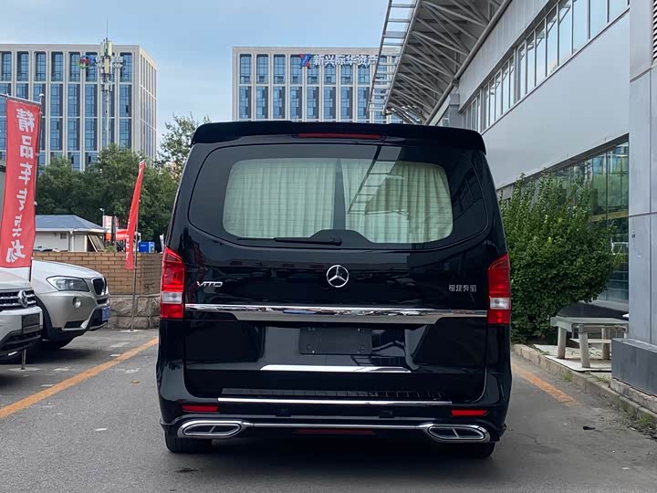 Фото 2 - Mercedes-Benz Vito
