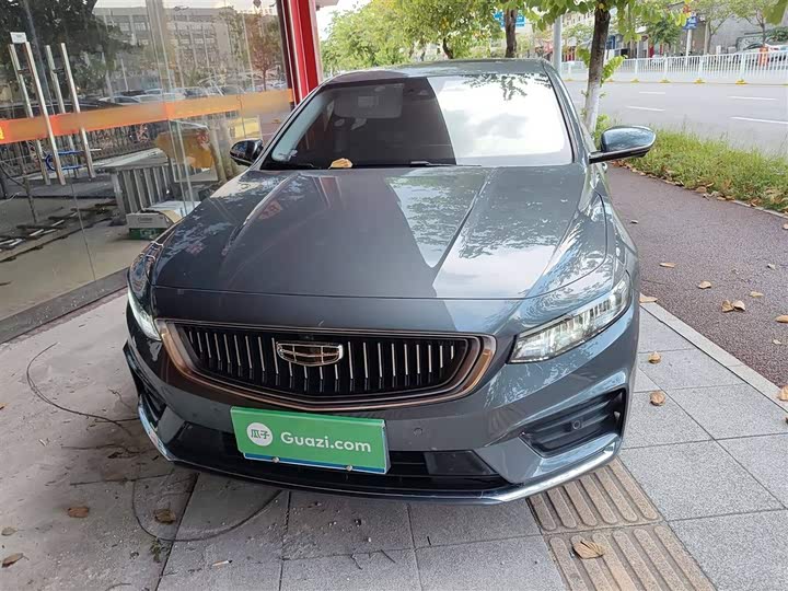 Фото 3 - Geely Preface