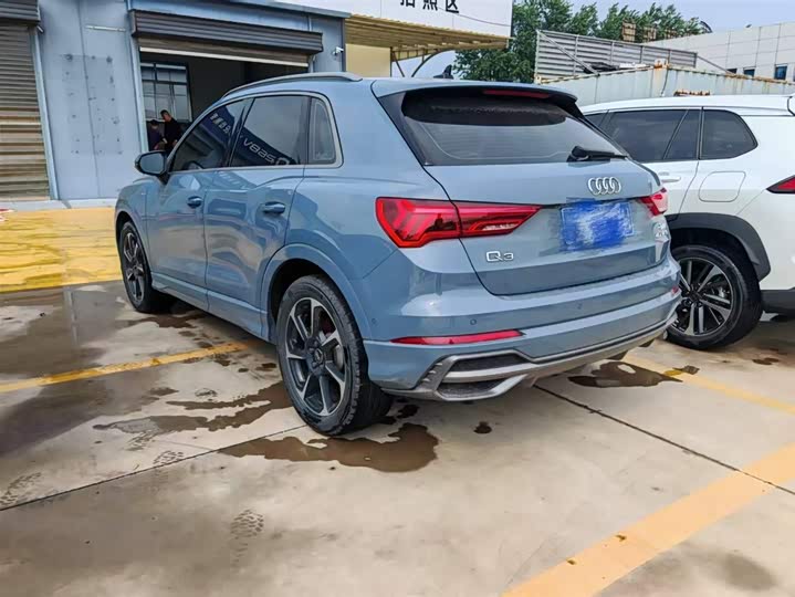 Фото 10 - Audi Q3