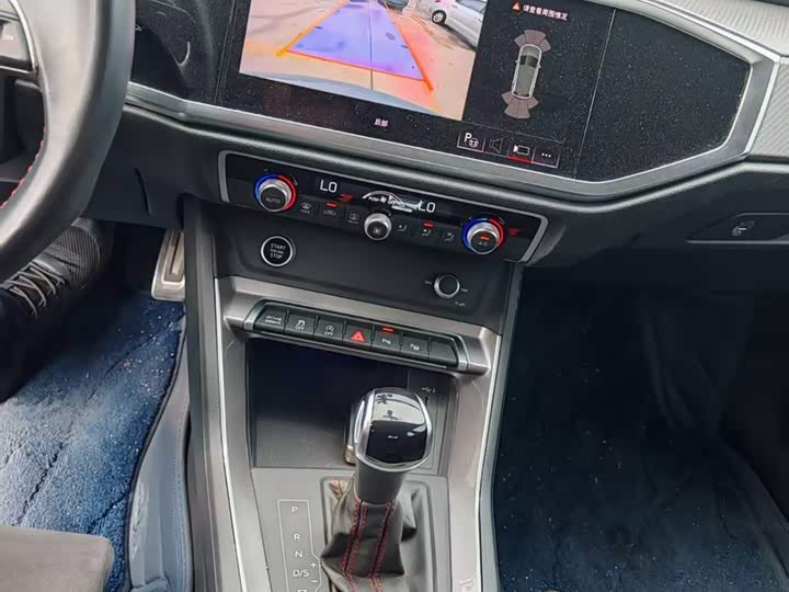 Фото 5 - Audi Q3