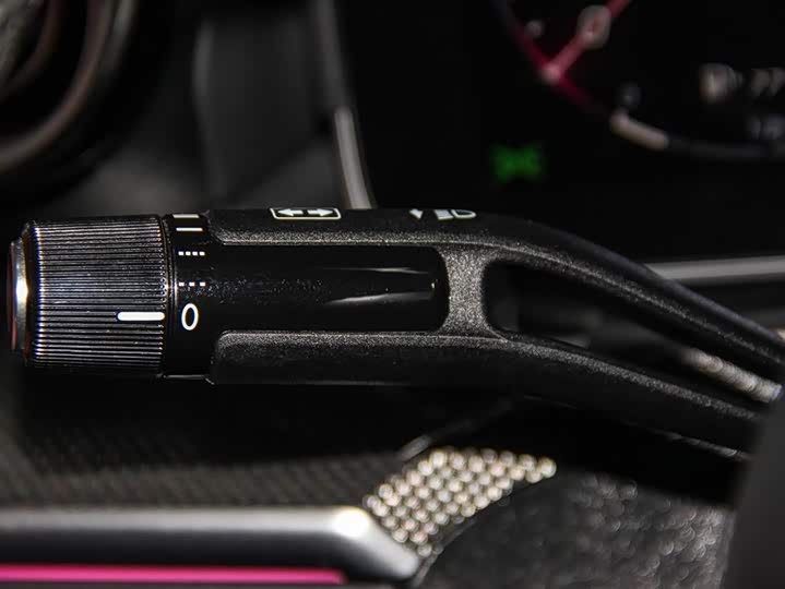 Фото 20 - Mercedes-Benz C-Class