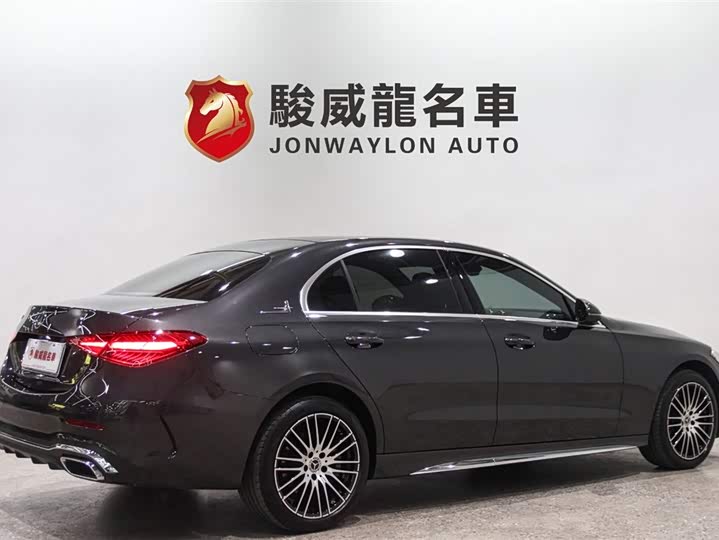 Фото 4 - Mercedes-Benz C-Class