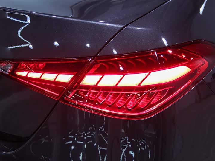 Фото 8 - Mercedes-Benz C-Class