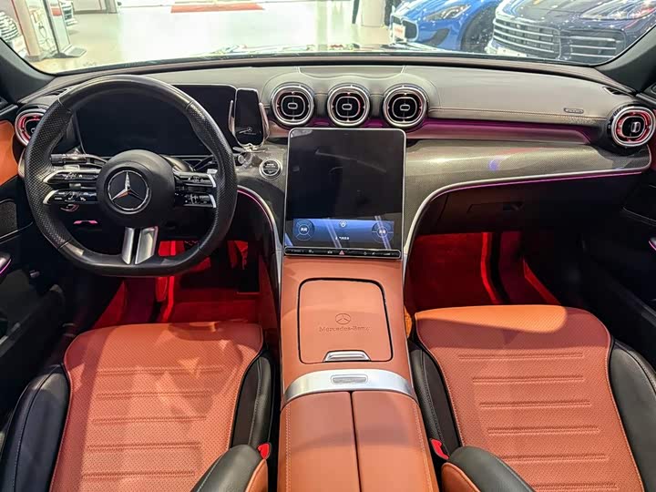 Фото 9 - Mercedes-Benz C-Class