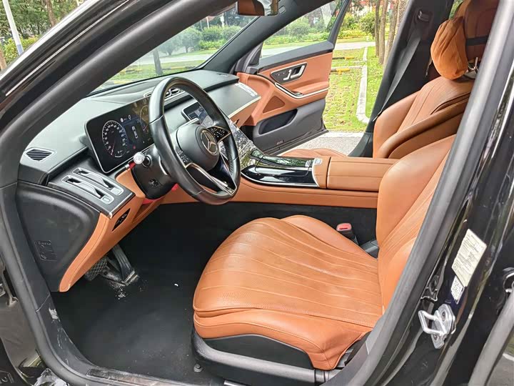 Фото 7 - Mercedes-Benz S-Class