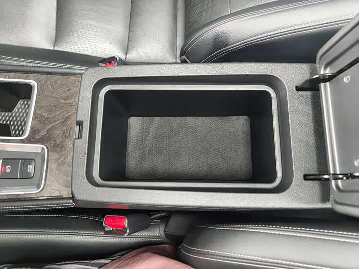 Фото 17 - Nissan Teana