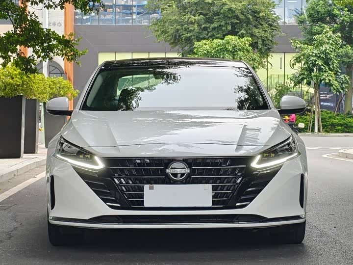 Фото 2 - Nissan Teana