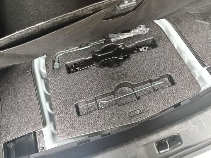 Фото 22 - Nissan Teana