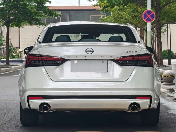 Фото 5 - Nissan Teana