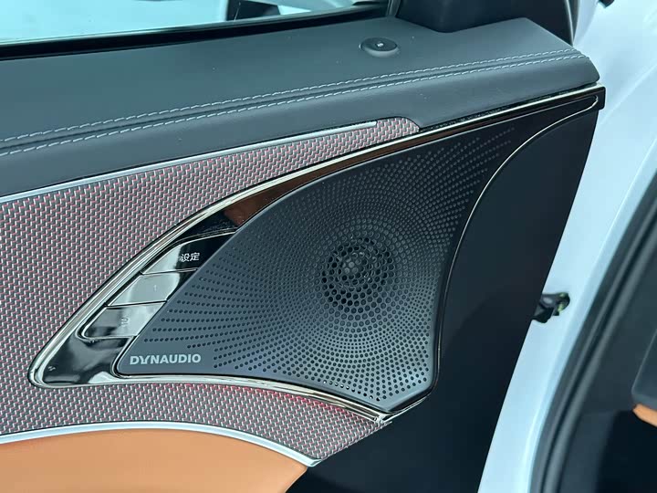 Фото 15 - BYD Han