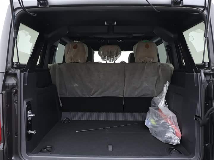 Фото 9 - Ford Bronco