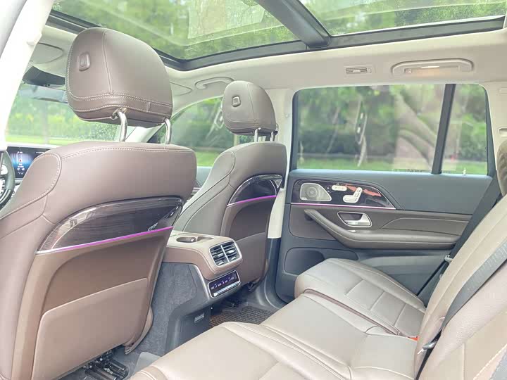 Фото 16 - Mercedes-Benz GLS-Class