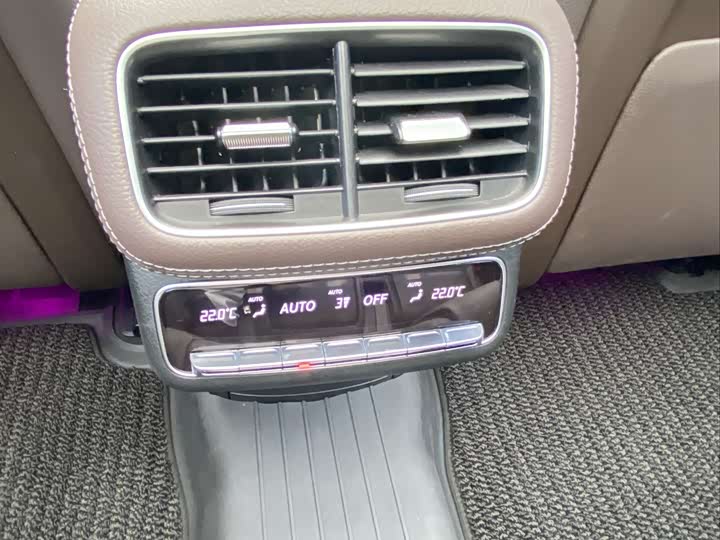 Фото 22 - Mercedes-Benz GLS-Class