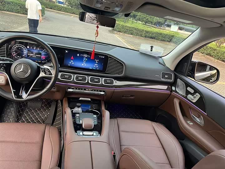 Фото 6 - Mercedes-Benz GLE-Class