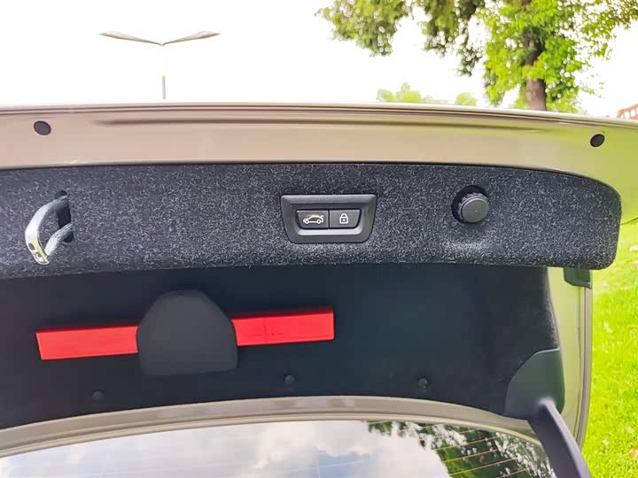 Фото 21 - BMW 5 Series