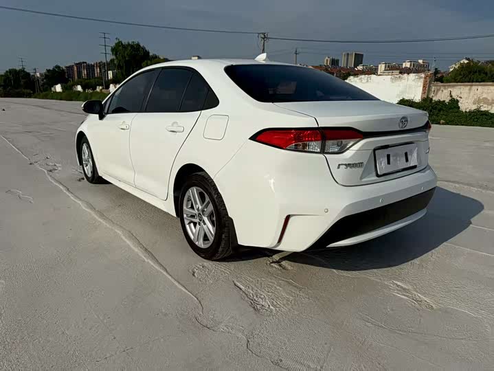 Фото 11 - Toyota Levin