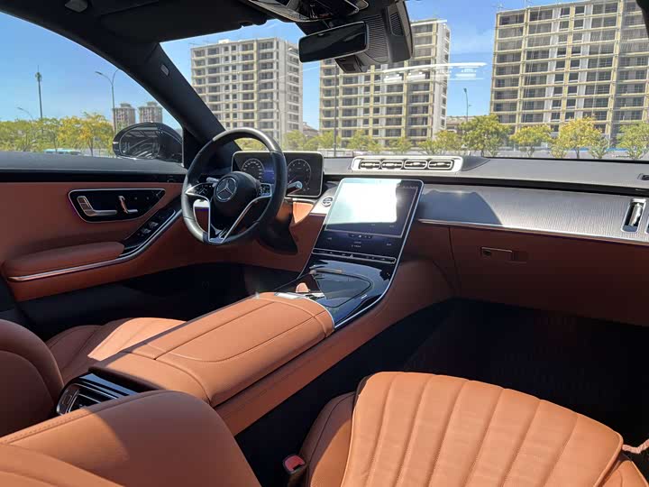 Фото 10 - Mercedes-Benz S-Class