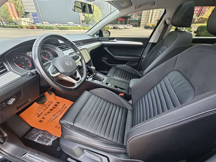 Фото 4 - Volkswagen Magotan